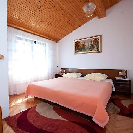 Apartments Nina Rovinj Exterior photo