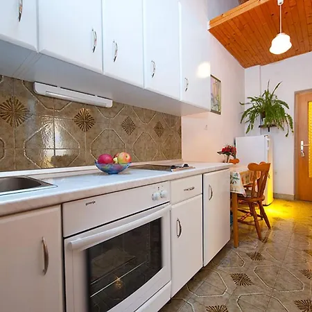 Apartments Nina Rovinj Exterior photo