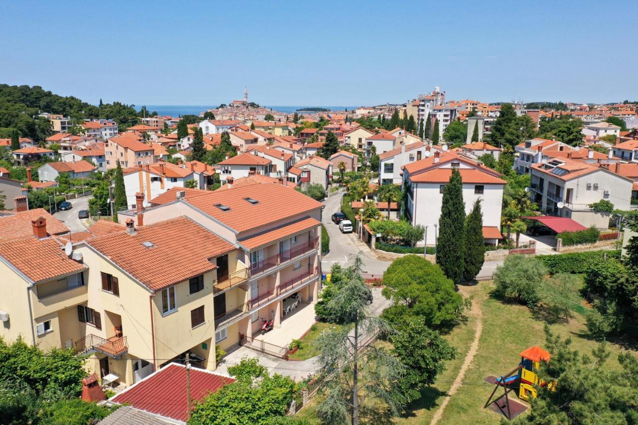 Nina Apartament